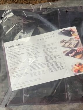 Epicure | Classic Waffle Maker Silicone Mold | NWT